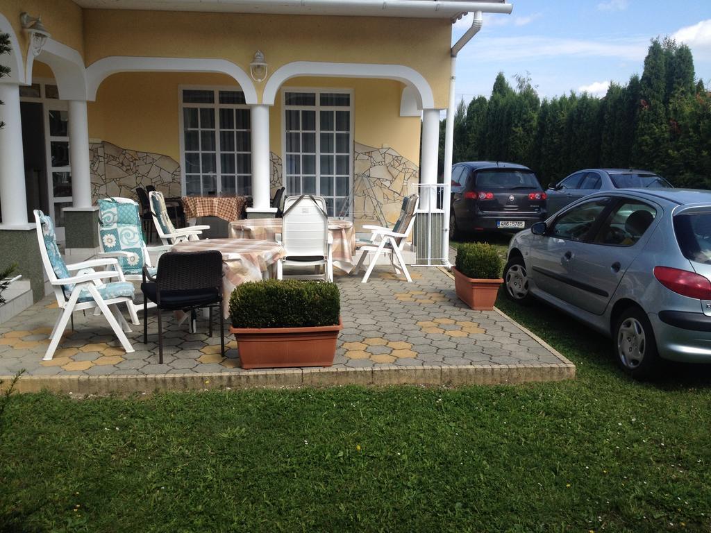 Pacsirta Apartman Lenti Bagian luar foto