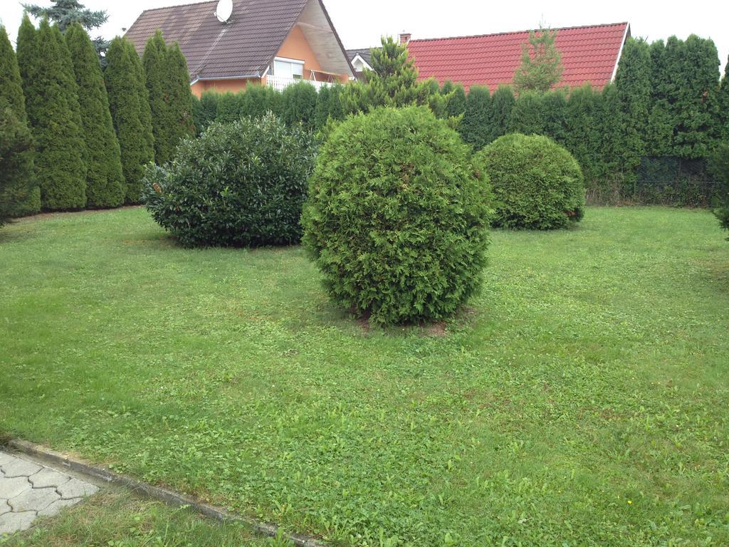 Pacsirta Apartman Lenti Bagian luar foto
